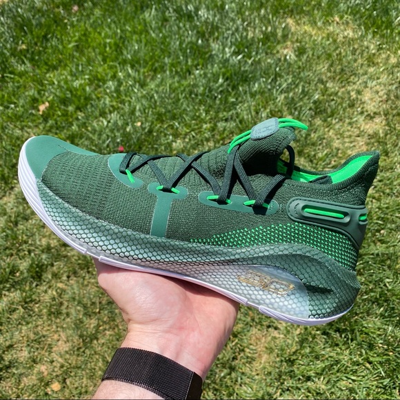 curry 6 size 12